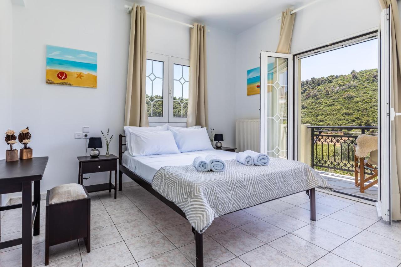 Casa Mia - 5 Min From Stafilos Beach Skopelos Eksteriør billede